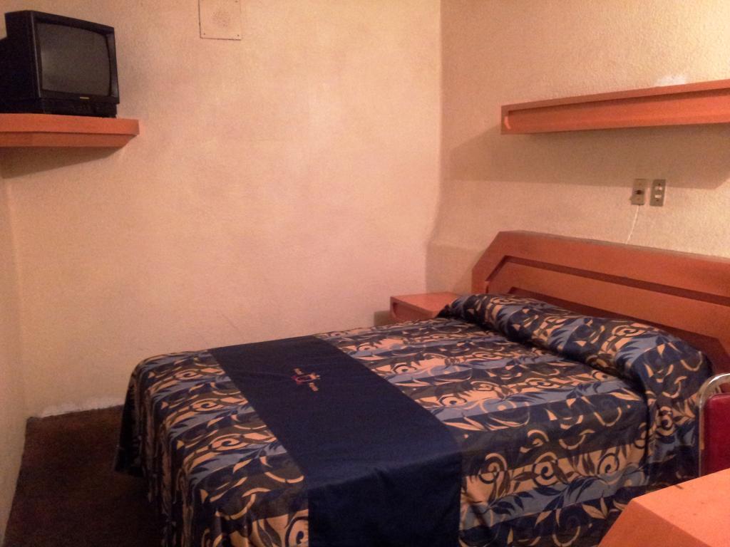 Hotel Florida Mexiko-Stadt Zimmer foto